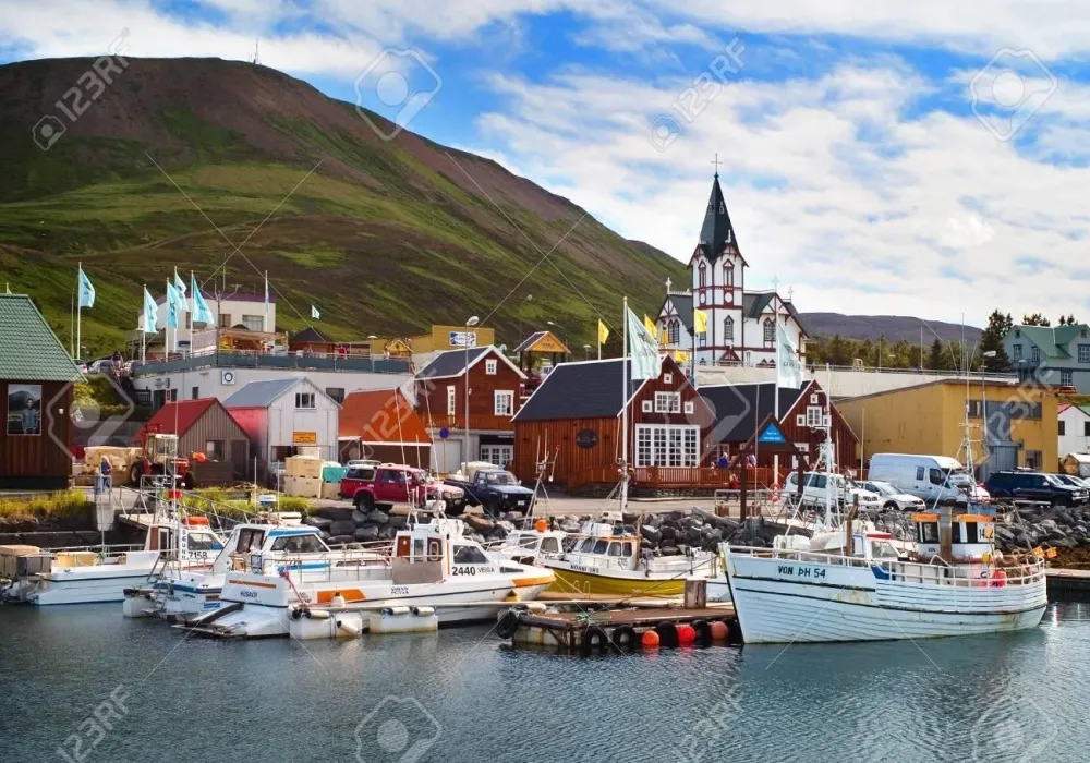 Lugares Turísticos en Húsavík