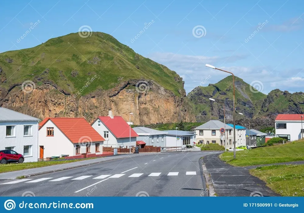 Lugares Turísticos en Vestmannaeyjar